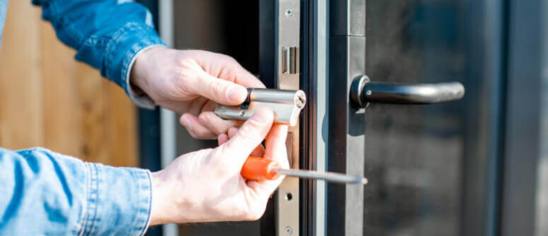 Commercial Locksmith Yorkville